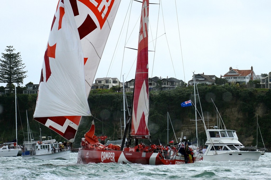 Camper gybes onat Stanley point and heads back to the southern side of the Waitemata - Volvo Ocean Race Auckland - Start March 18,2012 © Richard Gladwell www.photosport.co.nz